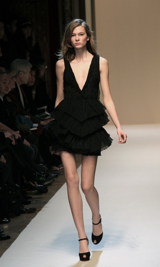 Illustration for article titled Ungaro Manages To Produce Ugly Clothes Without Any Help From Lindsay
